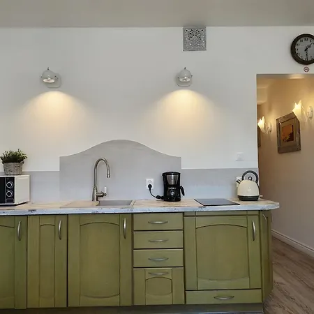 Apartment Kawalerka Perla *